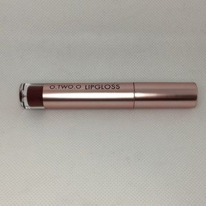 O.TWO.O Easy to Wear Matte Liquid Lipstick Shame